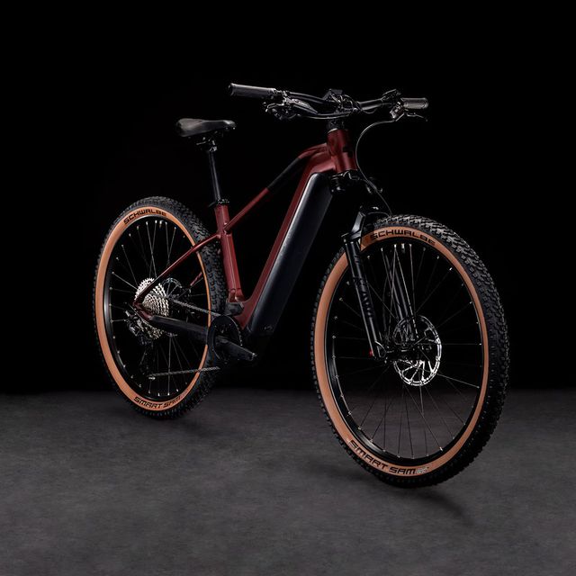 CUBE Reaction Hybrid SLX 750 sähköpyörä CUBE Reaction Hybrid SLX 750 sähköpyörä